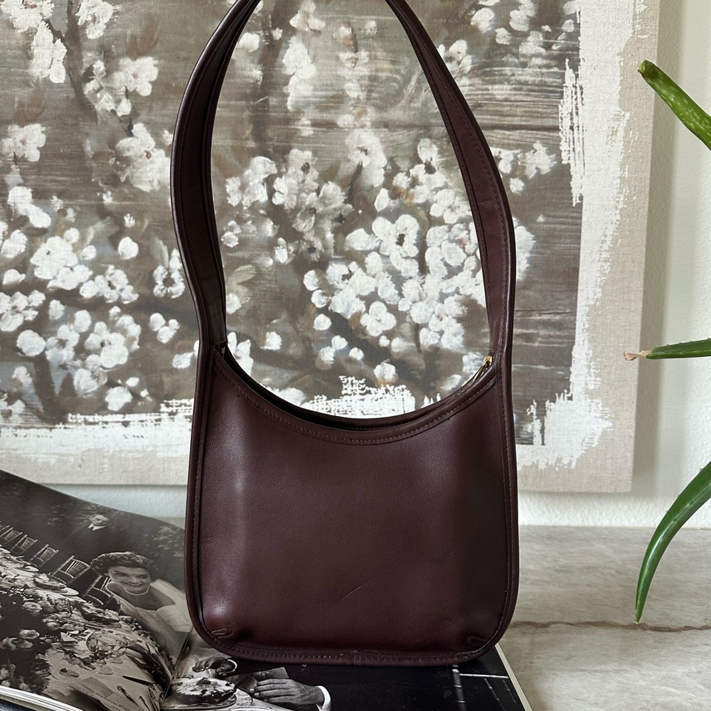 Vintage Coach Ergo Mini Zip 9020 in Mahogany